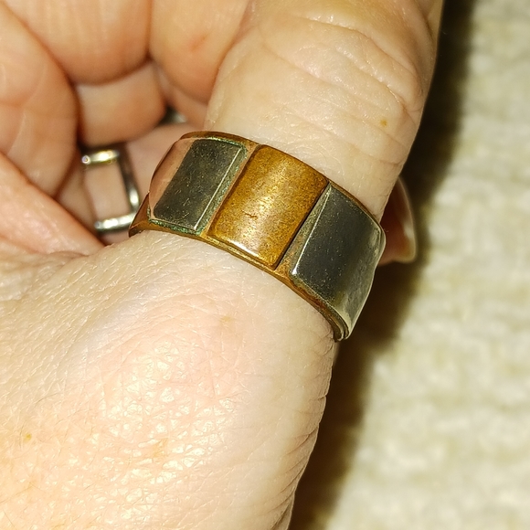 Vintage Rings - Picture 8 of 9